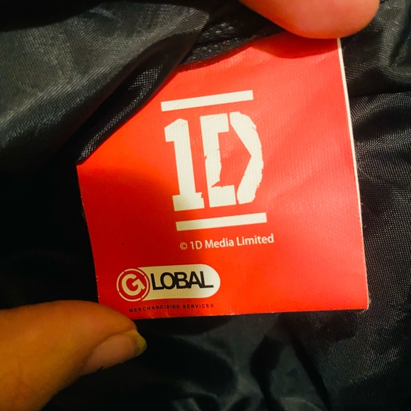 One Direction Multi Color String Bag - Picture 3 of 5